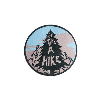 Mehrere Logos zum Aufbügeln, gestickte Patches, Abzeichen, Twill-Stoff, benutzerdefinierte Größe
